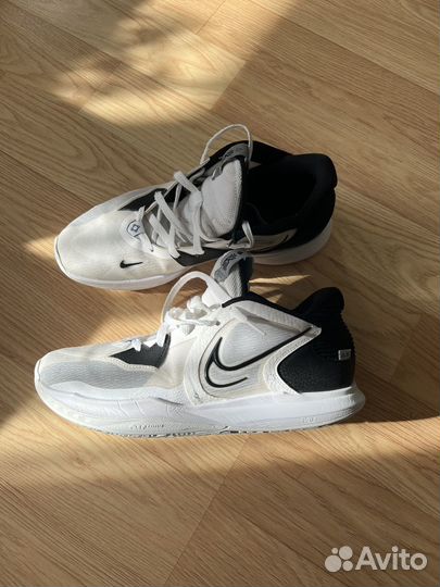 Кроссовки Nike Kyrie 5 Low