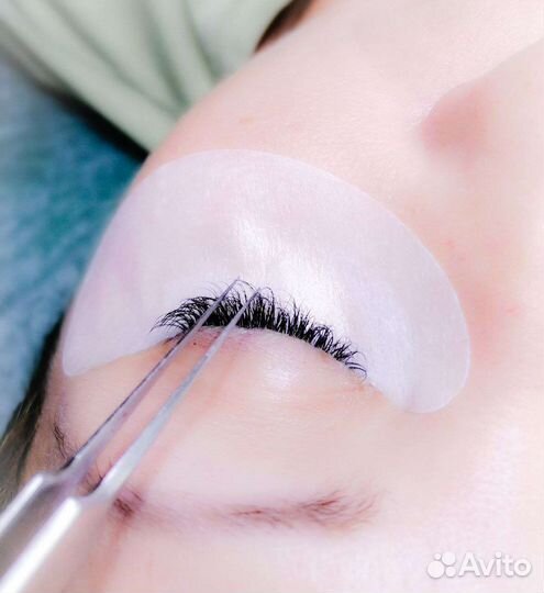 Наращивание и ламинированние ресниц