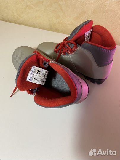 Лыжные ботинки