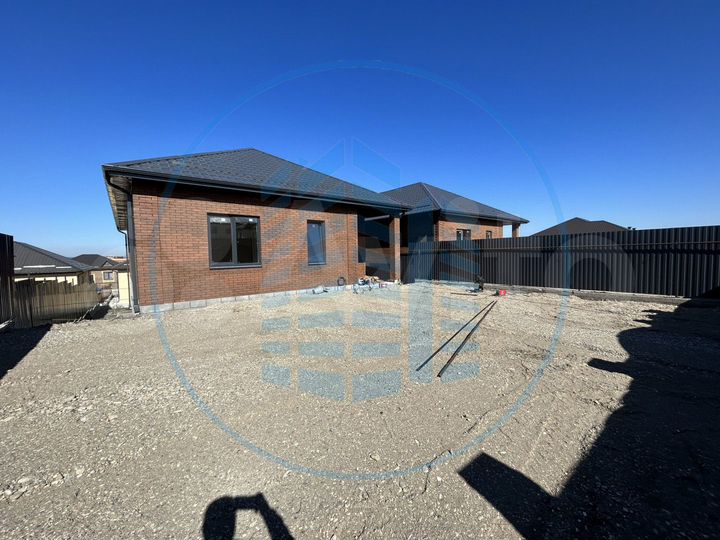 Дом 162,7 м² на участке 4,8 сот.