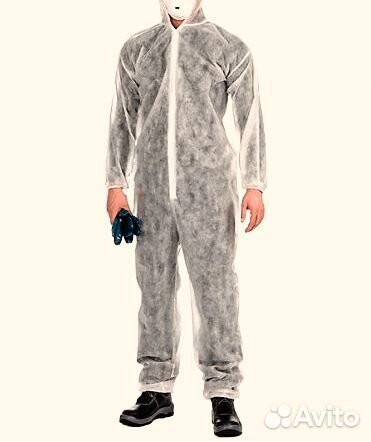 Комбинезон одноразовый Цвет: Белый