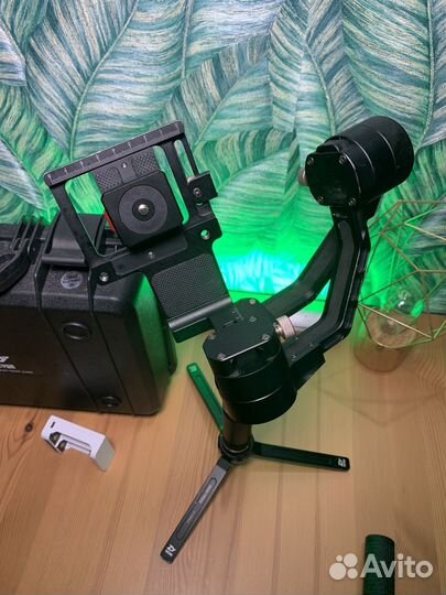 Стабилизатор Zhiyun Crane Plus