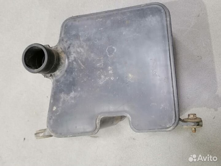 Резонатор воздушного фильтра Kia Shuma 1996-2001