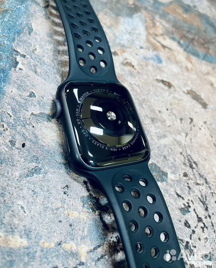 Смарт часы Apple Watch Series 5 44 мм