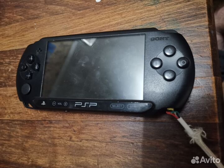 Sony PSP e 1004