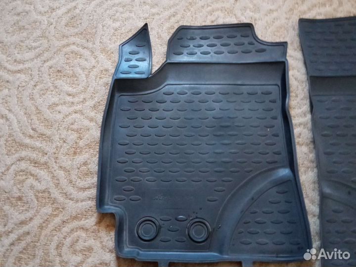 Резиновые коврики для Geelу Emgrand