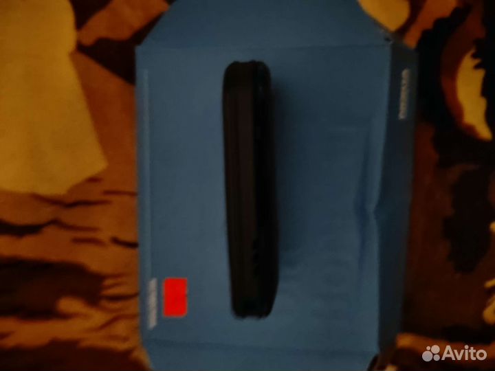 Новый чистой телефон