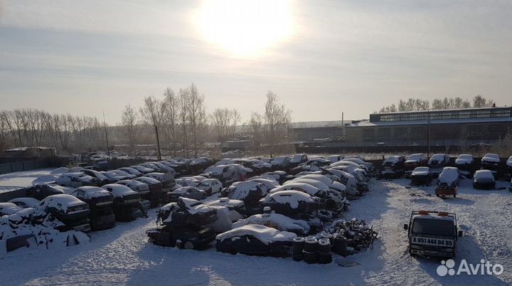 Задний стеклоочиститель Volkswagen Golf 3