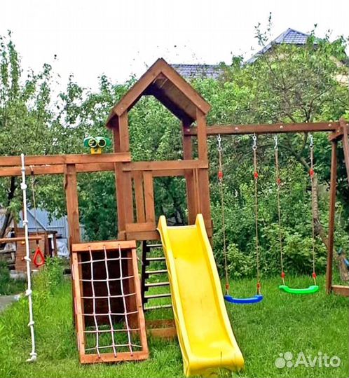 Детская деревянная площадка