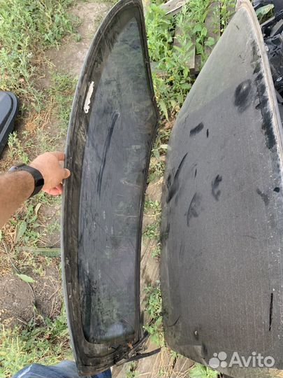 Заднее стекло Мерседес w219 Mercedes cls350 cls500