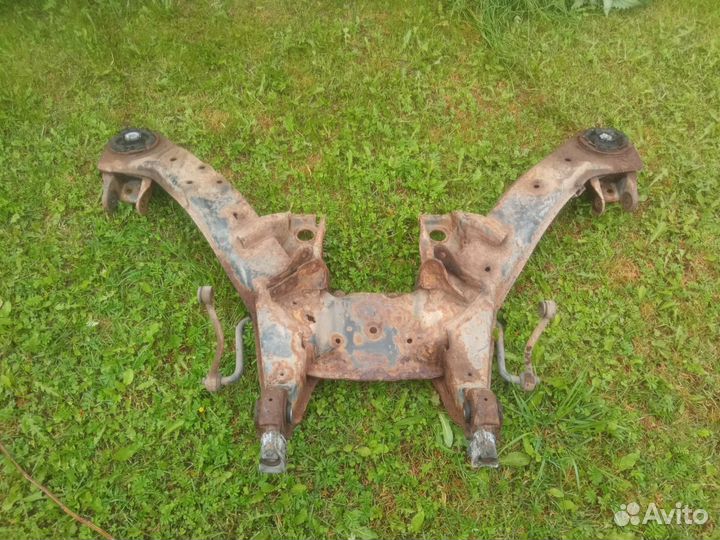 Подрамник задний на опель омега б