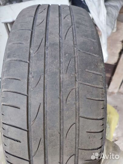 Bridgestone Dueler H/P 215/65 R16 98S