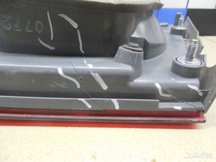 Фонарь задний внутренний правый Cruze 2009-2016