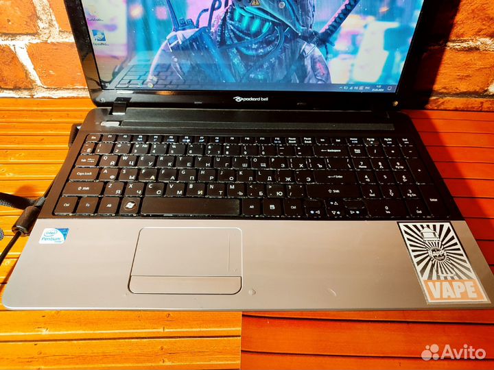 Packard Bell Te11HC - 2 Ядра \ 2 Озу \ 500 HDD