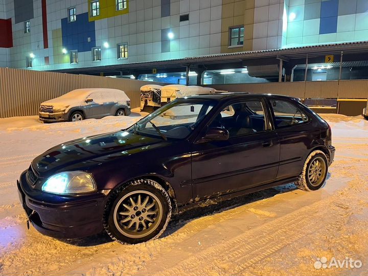 Honda Civic 1.4 МТ, 1999, 200 000 км