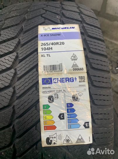 Michelin X-Ice Snow 265/40 R20