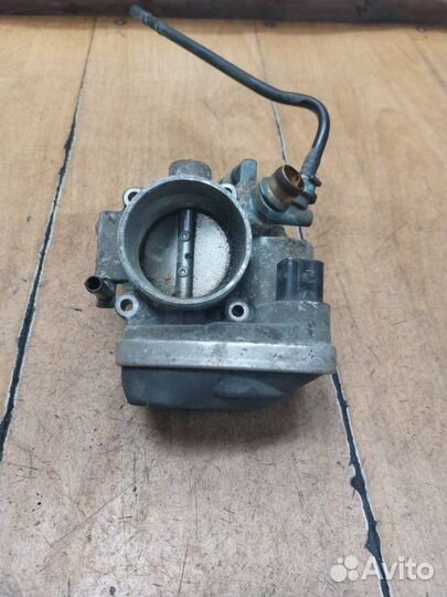 Дроссельная заслонка Opel Zafira B Z16XE1 2007
