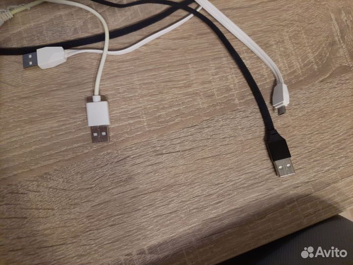 Кабеля для зарядки телефона