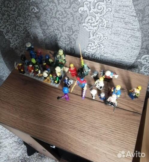 Lego человечки