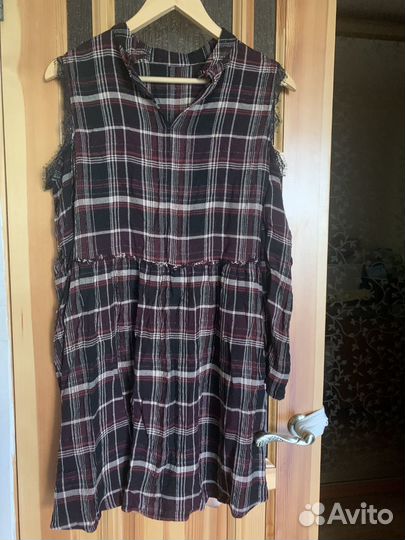 Платье фирменное