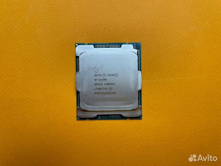 Intel Xeon W 2150B 10 ядер 4.5 ггц 20 потоков