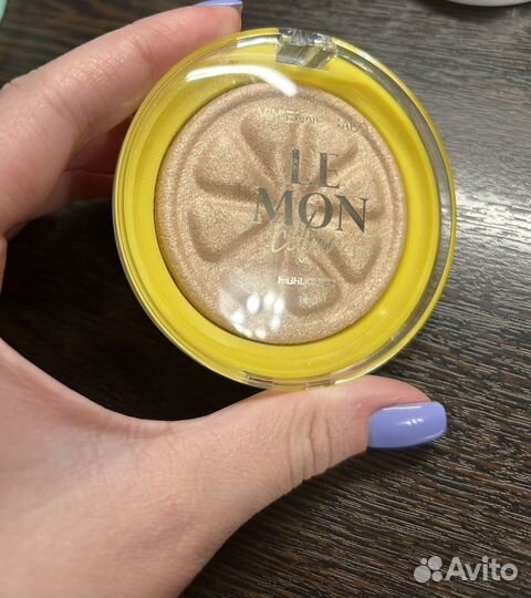 Хайлайтеры revolution, essence, vivienne sabo