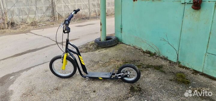 Самокат взрослый с большими надувными колесами