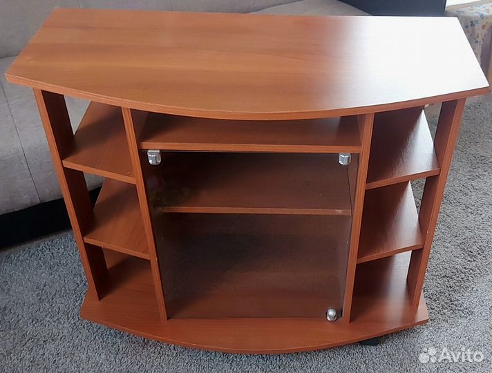 Тумба под телевизор