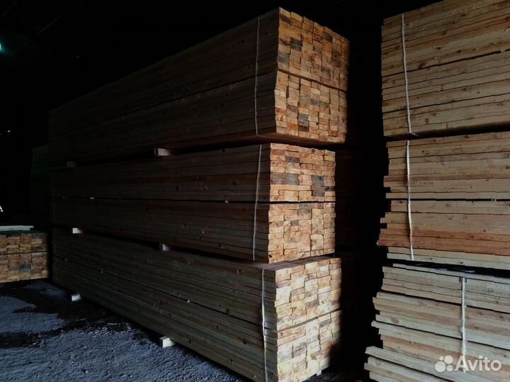 Сосновые доски, натуральная красота вашего интерьера