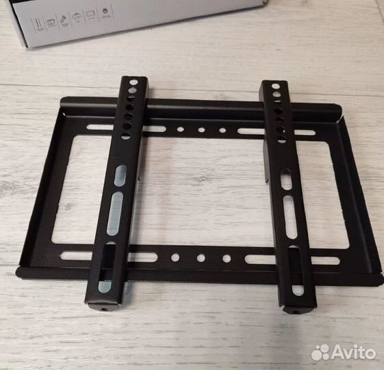 Кронштейн для телевизора
