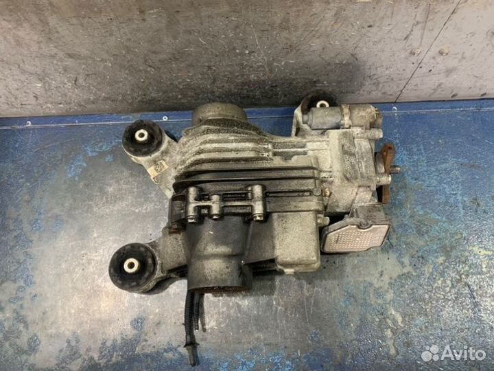 Редуктор задний Audi Q3 8U