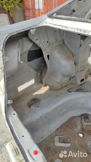 Задняя часть кузова Kia Rio 3 1.4