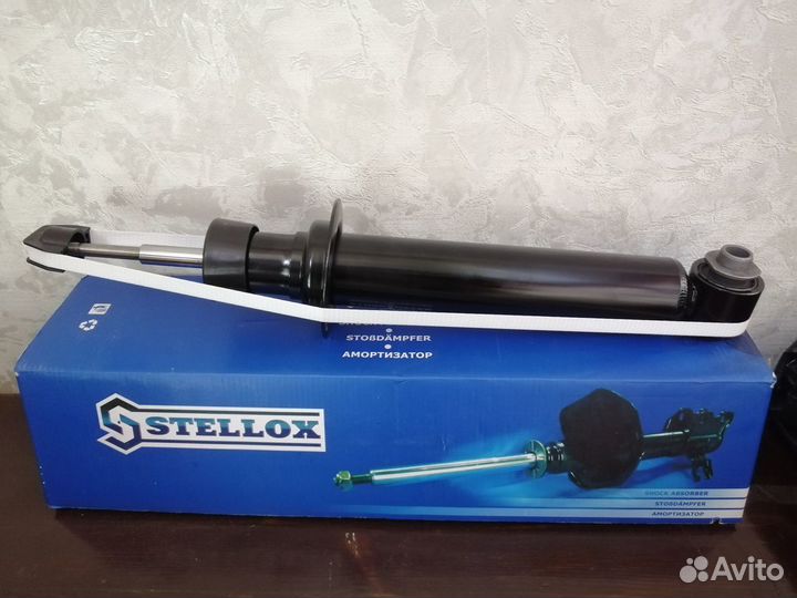 Продам Амортизатор BMW E39 (задний) новый