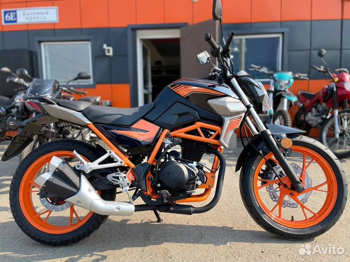 Мотоцикл Nitro 200