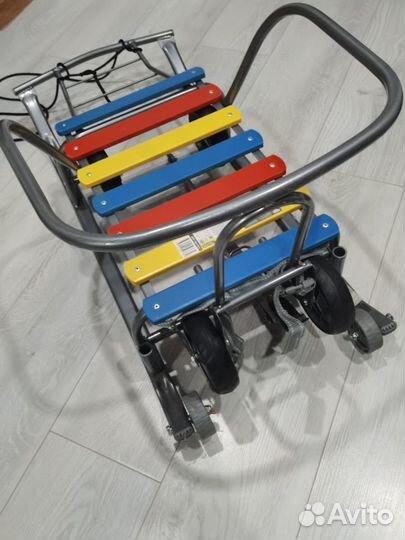 Санки на колесах складные