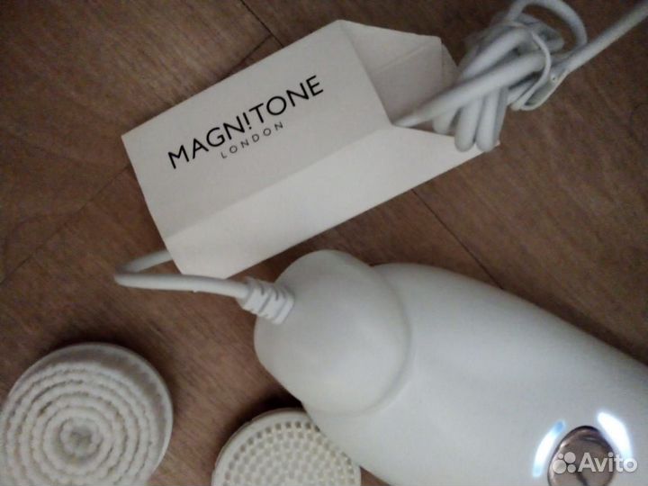 Magnitone Barefaced 2 Щетка для очищения кожи