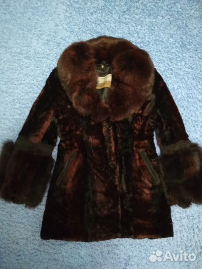 Продам полушубок