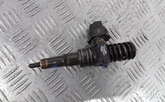 Форсунка дизельная volkswagen touareg 7L (ZML21AL1