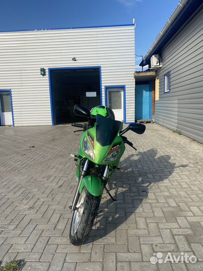 Yamasaki Scorpion (мотор 125 сс )