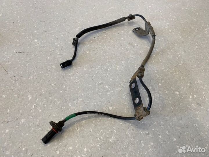 Датчик ABS задний правый Kia Ceed ED 1.6 2007-2010