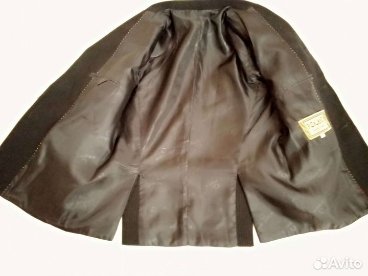 Пиджак для мальчика,в школу.новый