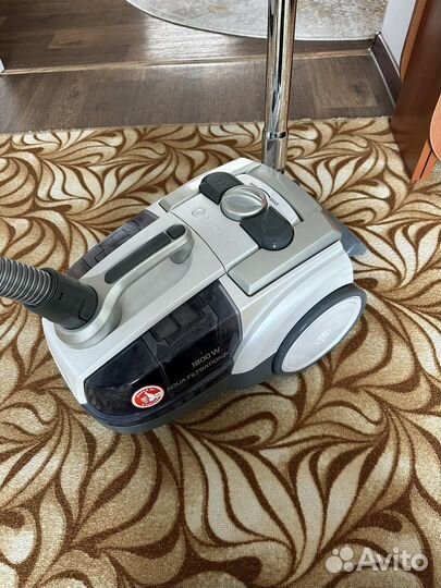 Пылесос Vitek