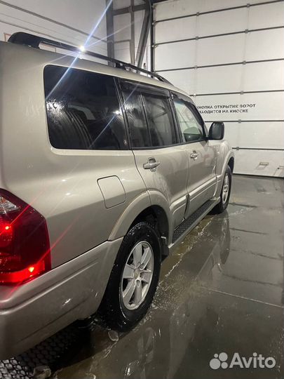 Mitsubishi Montero 3.8 AT, 2002, 120 000 км