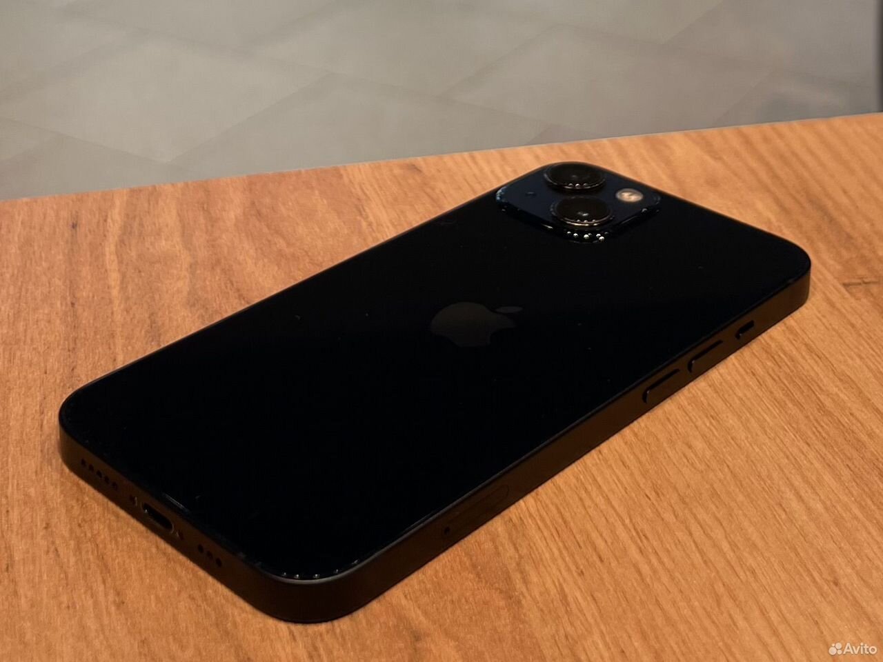 iPhone 13, 256 ГБ