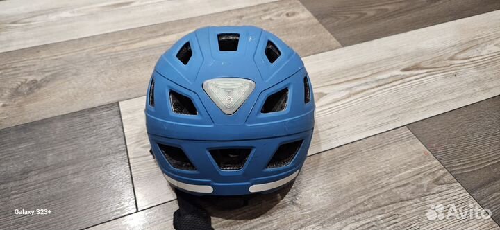 Велошлем abus