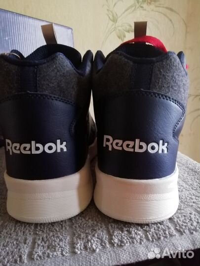 Кроссовки Reebok муж. 39 (из Финляндии)