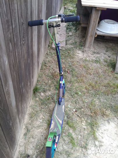 Продам самокат Roces 200 mm