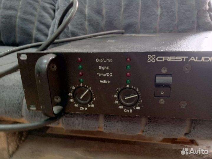 Усилитель crest audio