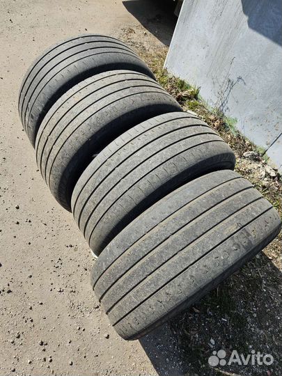 Yokohama Advan Sport V105 285/50 R20