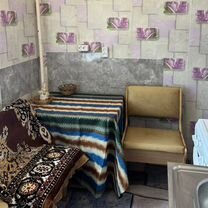 1-к. квартира, 30 м², 3/3 эт., Бира